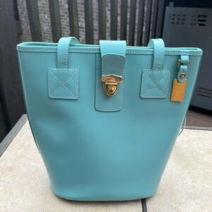 Dooney & Bourke Purse